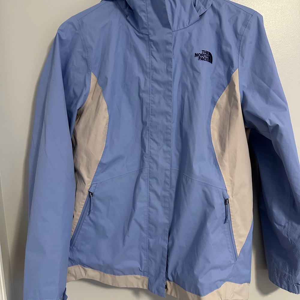 The North Face Light Blue and Beige Women’s Rain Jacket/ Shell